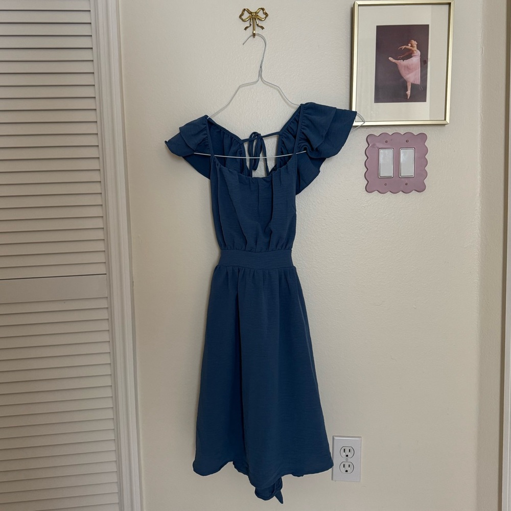 Flutter Sleeve Tie Back Dress